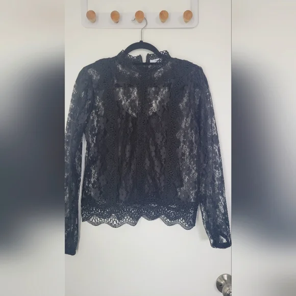 Lace Top - Picture 1 of 2